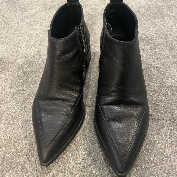 Everlane Boss Boot Black Leather - Picture 4 of 4